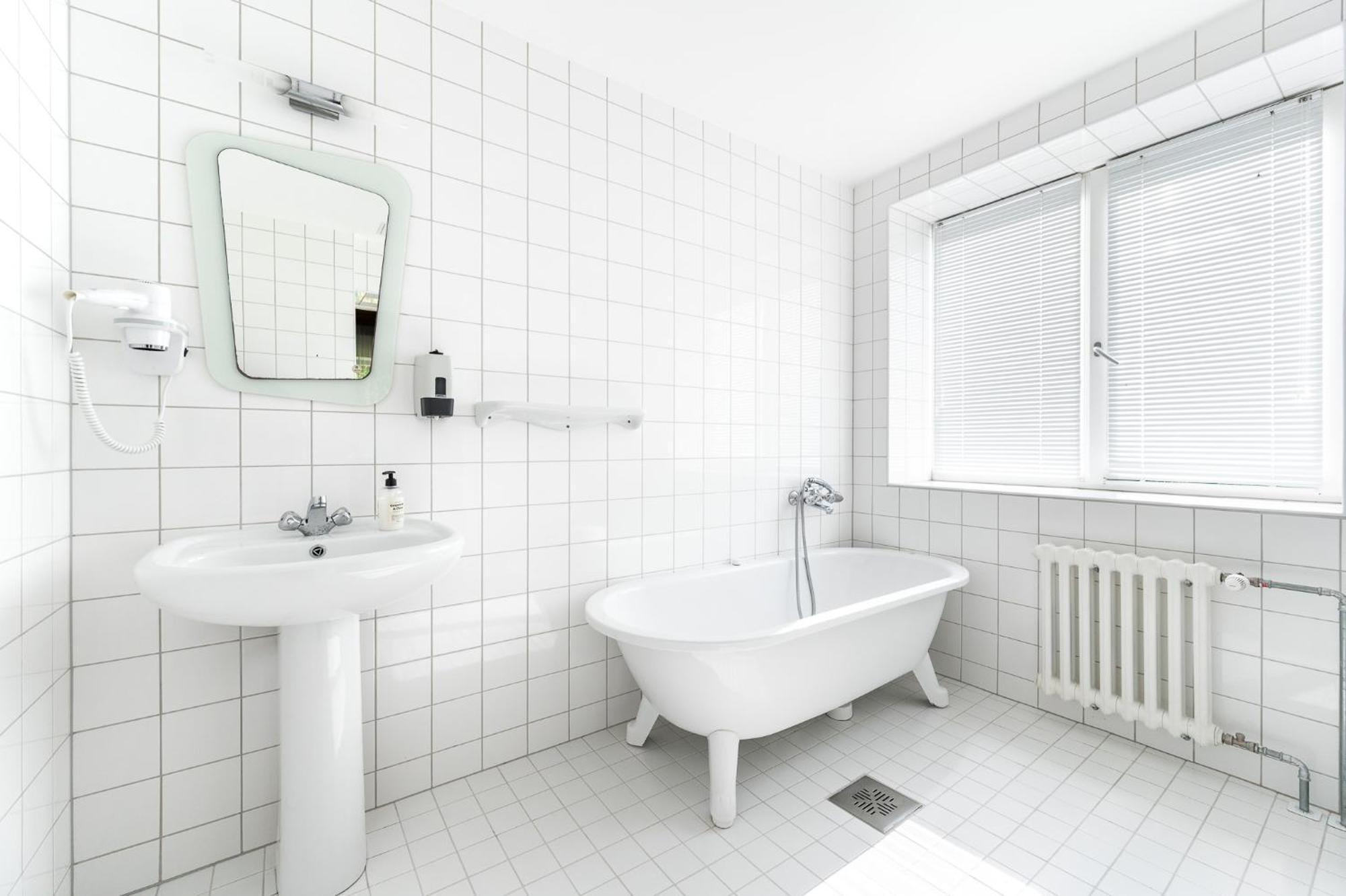 Kadriorg By Rikas Hotels Tallinn Ngoại thất bức ảnh